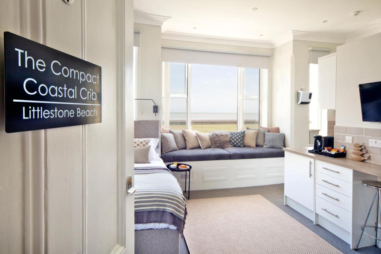 Beachfront Compact Coastal Crib, Direct Sea Views & Air Conditioning Littlestone-on-Sea Buitenkant foto